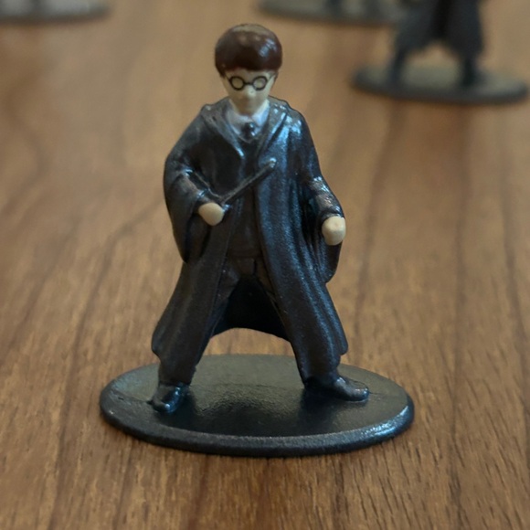 •HARRY POTTER FILM CHARACTER •5 PIECE COLLECTOR SET DIE-CAST METAL FIGURES! - Picture 4 of 14